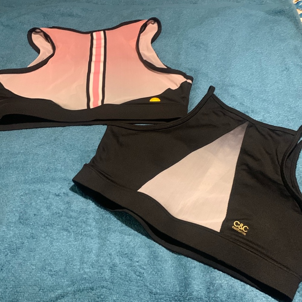 2 Large sports tops, New